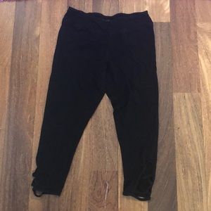 Steve Madden leggings with crisscross at ankle